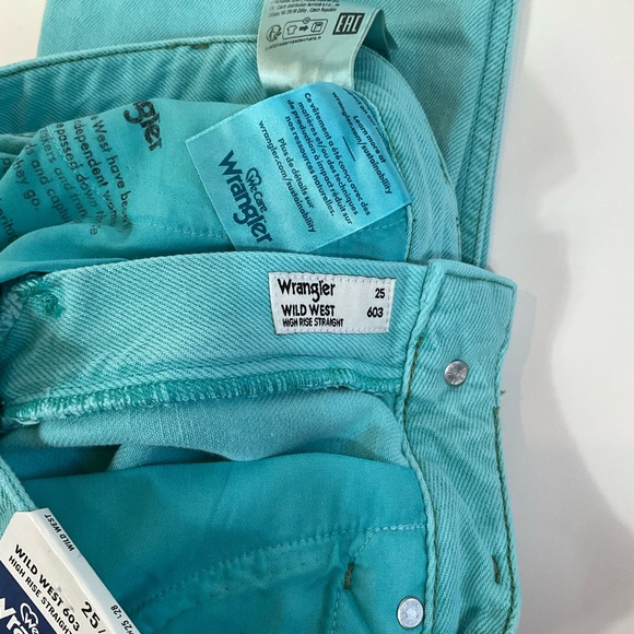 Wrangler Women’s Wild West 603 High Rise Straight Jeans Smoke Sea 25/28 - Picture 11 of 11